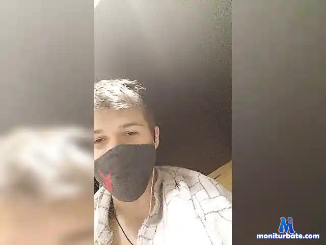 cold-smuzi bongacams performer male