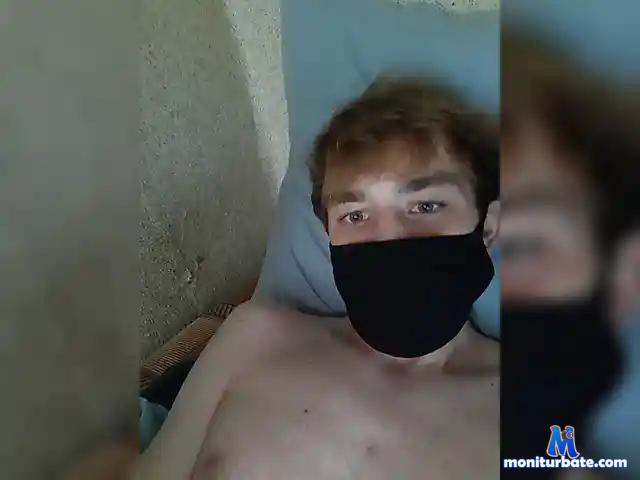 uploneey bongacams performer male