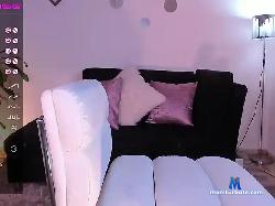 Adelle2 bongacams live cam performer profile