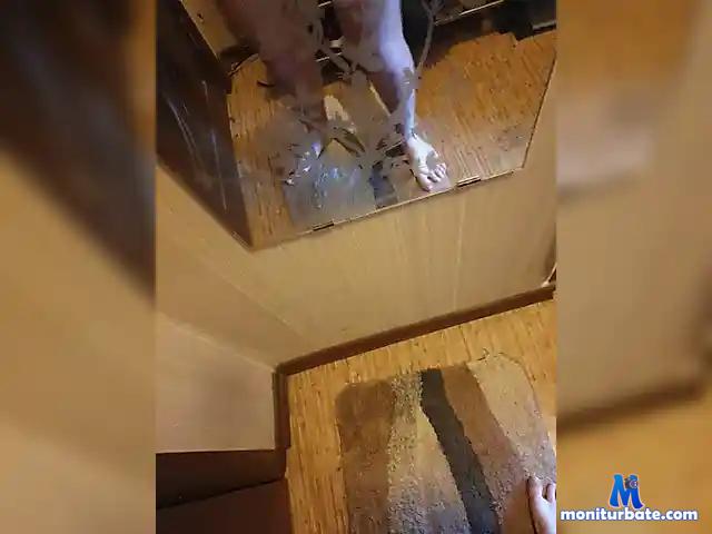 Omega-Raccoon bongacams performer male
