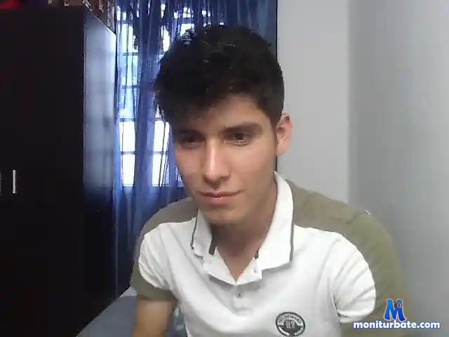 Fercho02 bongacams performer male