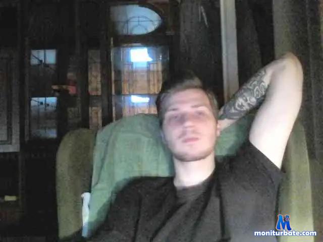 DylanTracey bongacams performer male