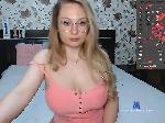 Almma-Sweet bongacams livecam show performer room profile