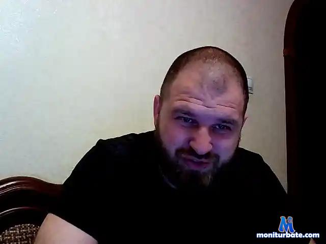 KisicheG bongacams performer male