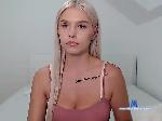 redcouchgirl2 bongacams livecam show performer room profile