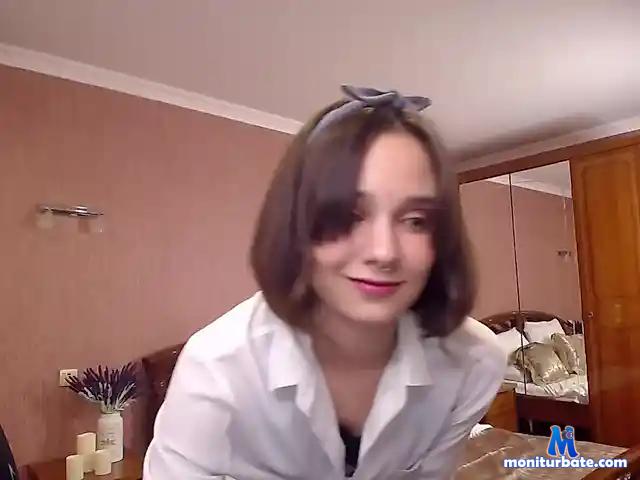 LovelyPeony bongacams performer female