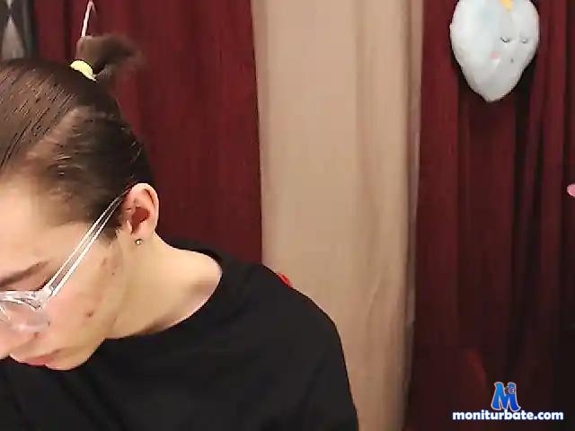 ThomasPitt bongacams performer male