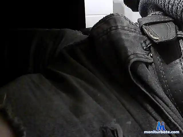 ondevm bongacams performer male