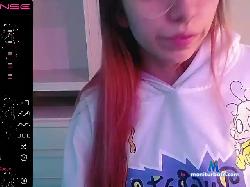 Zoe-001 bongacams live cam performer profile