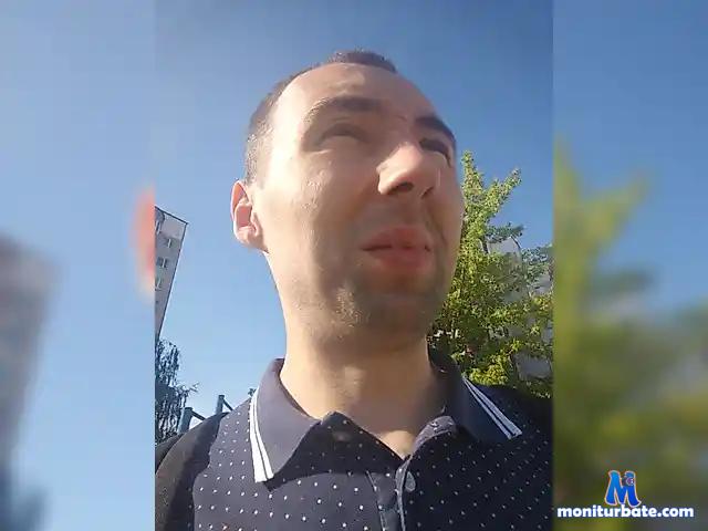 MeGaFeag bongacams performer male