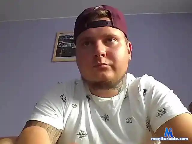 Anaconda02023 bongacams performer male