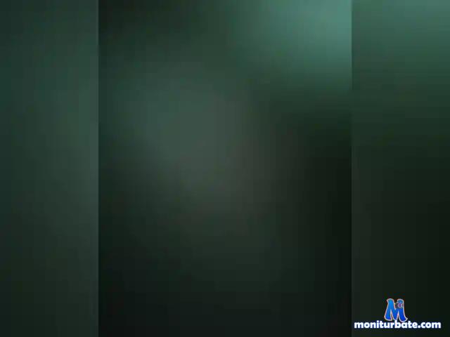 Alexlessaa bongacams performer male