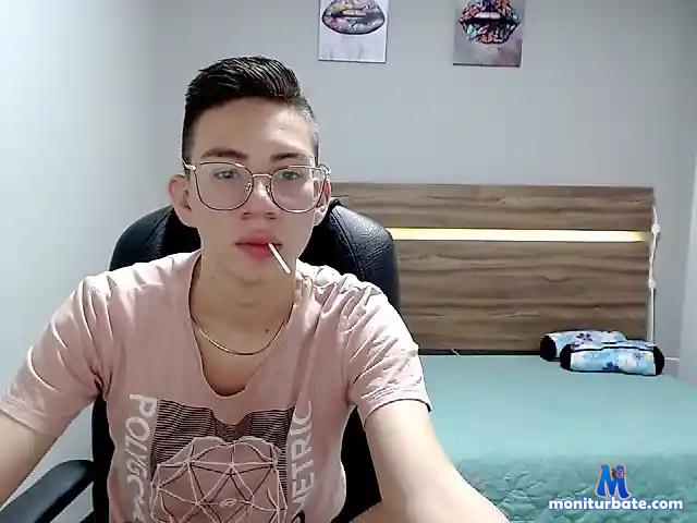 Leonardmillan bongacams performer male