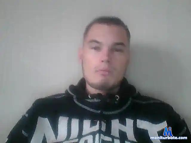Dixon2000 bongacams performer male