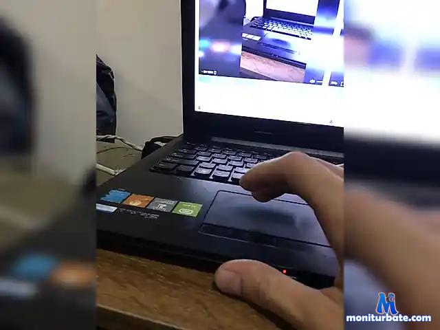SAMMA3L bongacams performer male