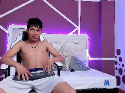 Jeanx17 bongacams live cam performer profile
