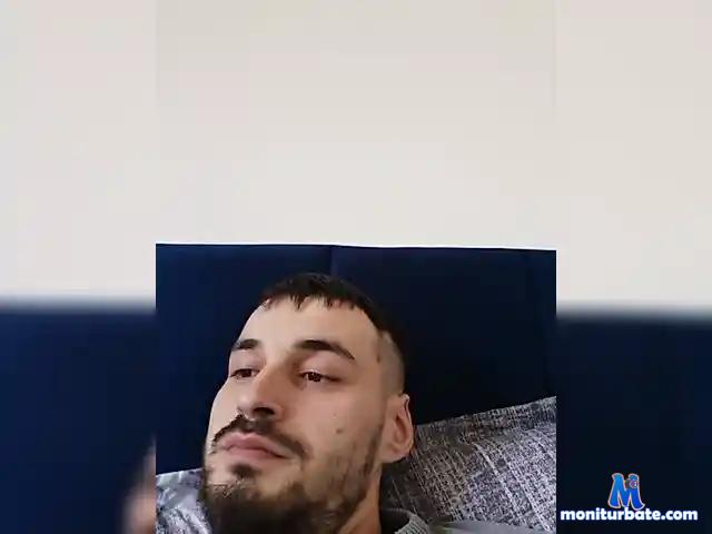 Toyboy138 bongacams performer male
