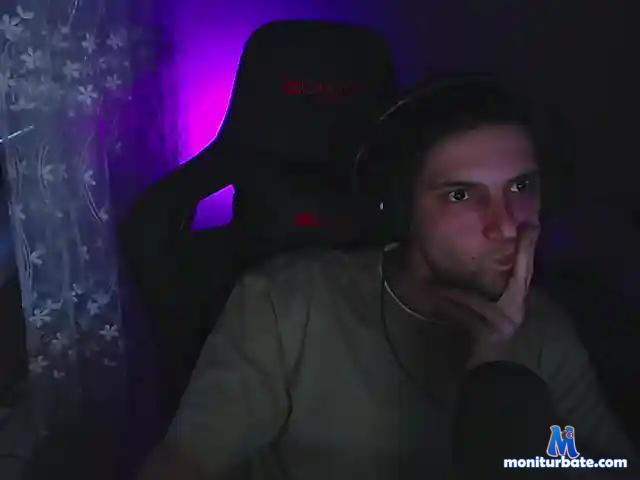 Liberial bongacams performer male