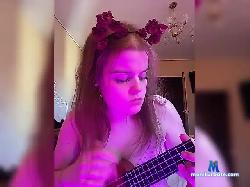SweetPie22 bongacams live cam performer profile