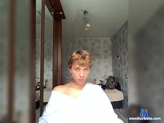 Kemou bongacams performer male