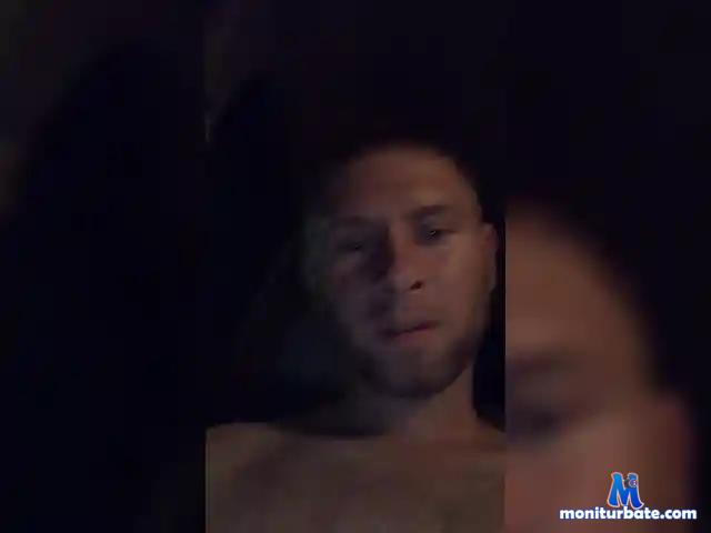 Jigaru23 bongacams performer male