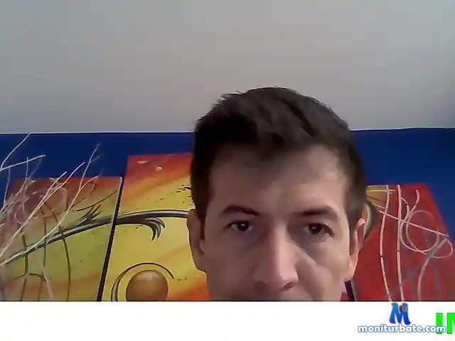 MateoCrux bongacams performer male
