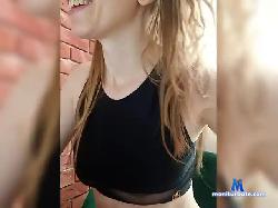 sexxyblonndi bongacams live cam performer profile