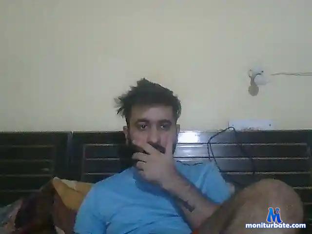 latecumm bongacams performer male