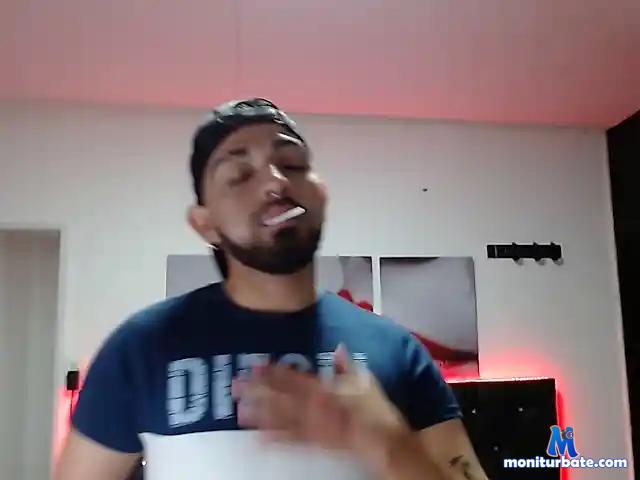 latinboy-axel bongacams performer male
