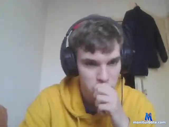 BlueGaze bongacams performer male