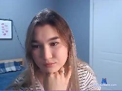 HaniSuen bongacams live cam performer profile