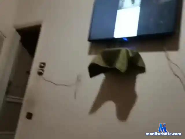 Arabian12345 bongacams performer male