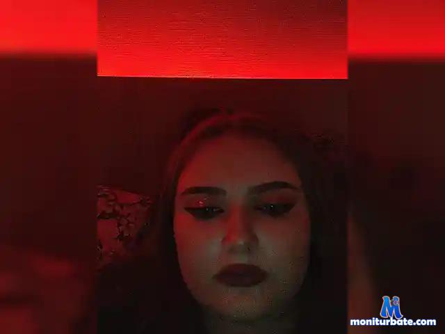 -black-gerl-69- bongacams performer female