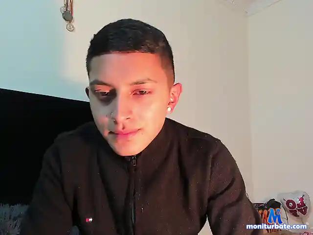 dahiki444 bongacams performer male