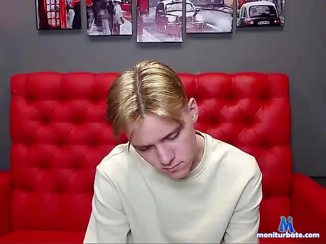 IdenWilliams bongacams performer male