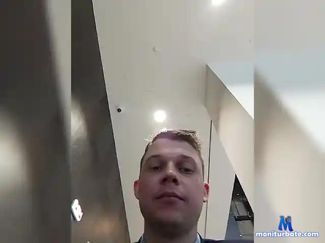 McGregor-9a bongacams performer male
