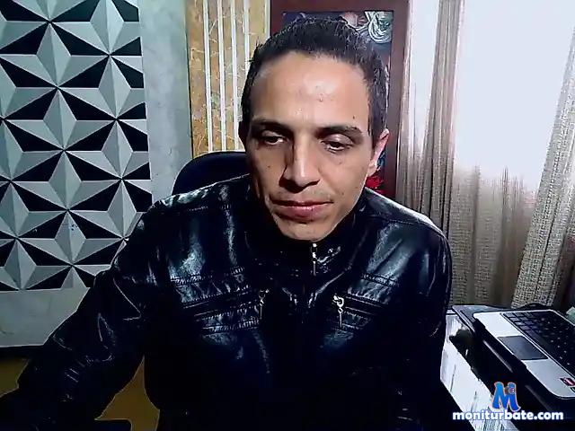 sexi-boy2 bongacams performer male