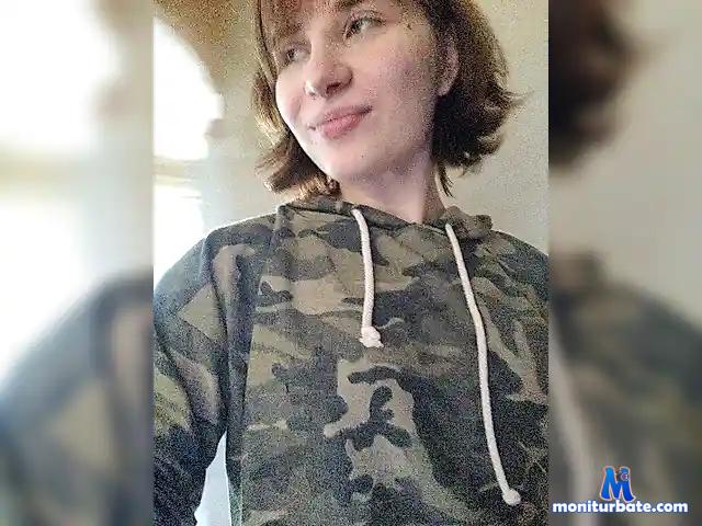 olga-2000 bongacams performer female