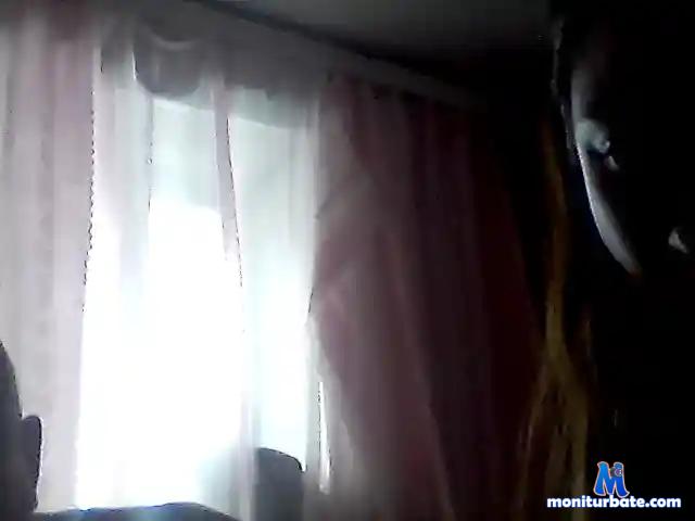 Lola07091992 bongacams performer couple male female