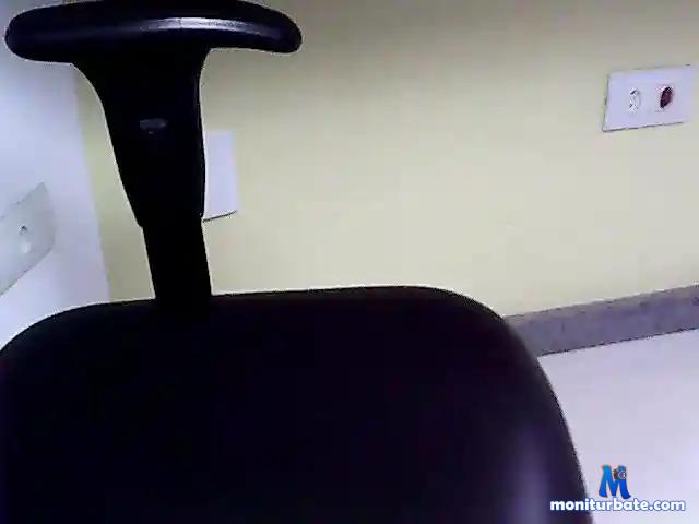 11zappa1 bongacams performer male