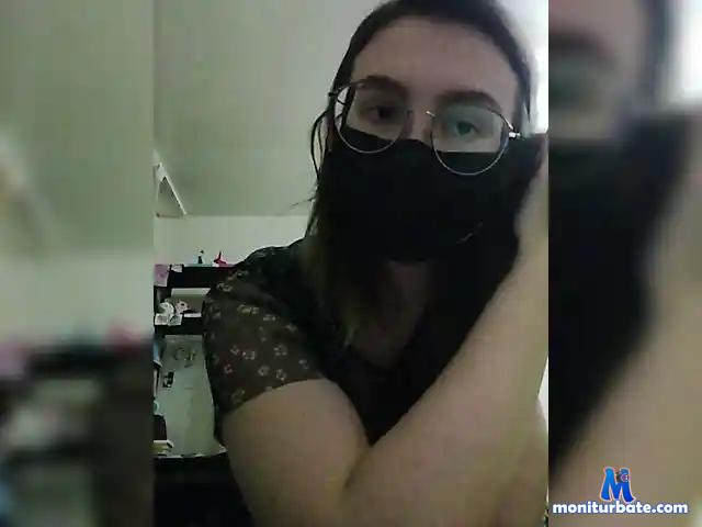 DarinaCutie bongacams performer female