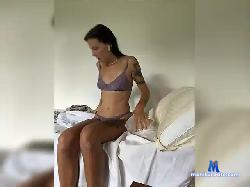 Girlschatt bongacams live cam performer profile