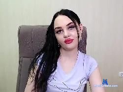 LoyaRoi bongacams live cam performer profile