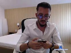 BellMatteo bongacams live cam performer profile