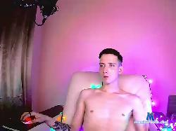 MiltonQuin bongacams live cam performer profile