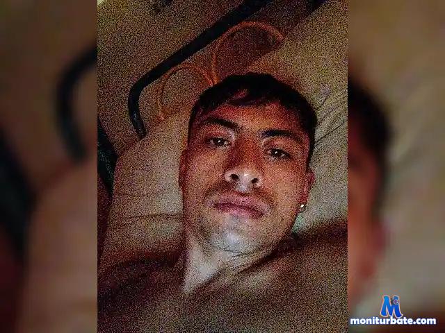Tavito092 bongacams performer male