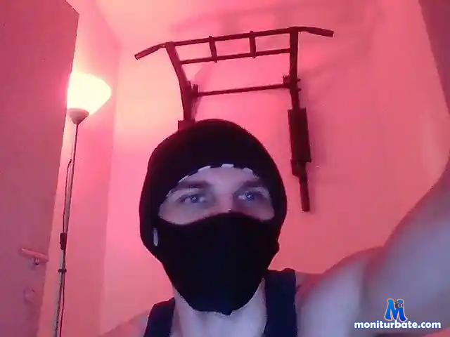 LickyLMD bongacams performer male