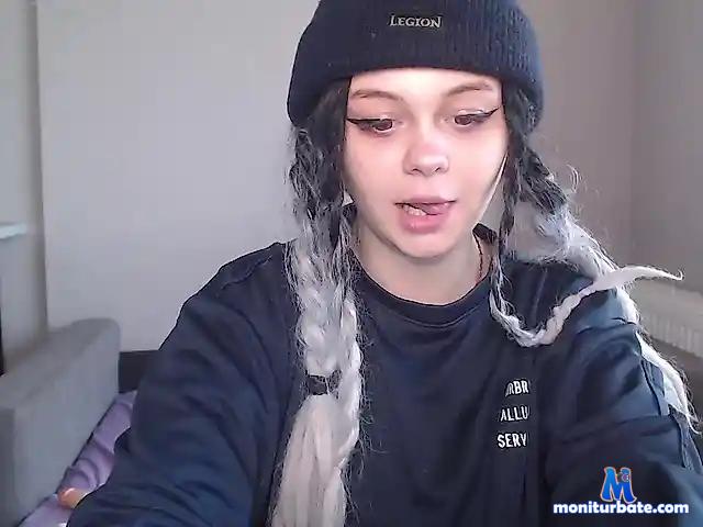 VERONIKA-RU bongacams performer female