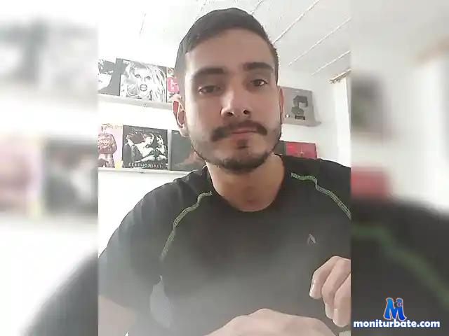 ashs19 bongacams performer male
