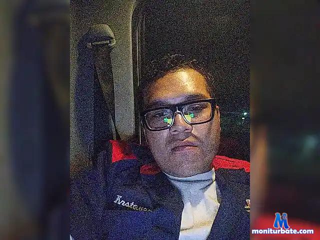 Datowtruckguy bongacams performer male